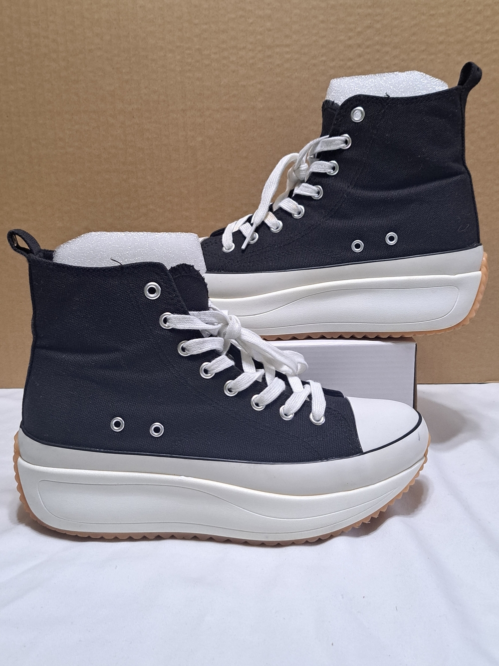 MADDEN GIRL Women's Winnona BLK High Top Chunky Platform Sneakers Size 8.5 EUC